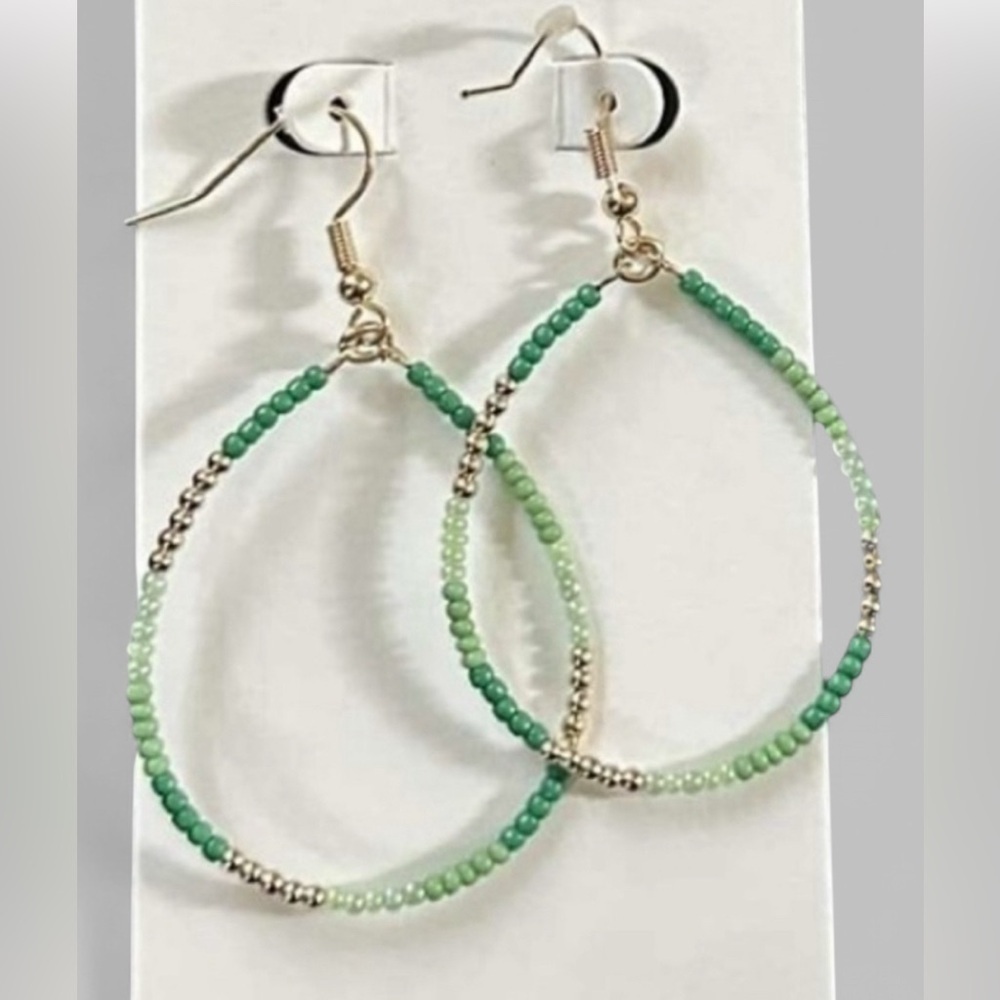 J.Crew Green Ombré Beaded Hoop Earrings NWT - Picture 3 of 4